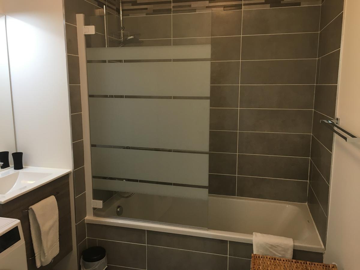 Relax In Apartment Annecy Bagian luar foto