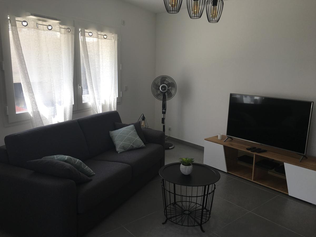 Relax In Apartment Annecy Bagian luar foto